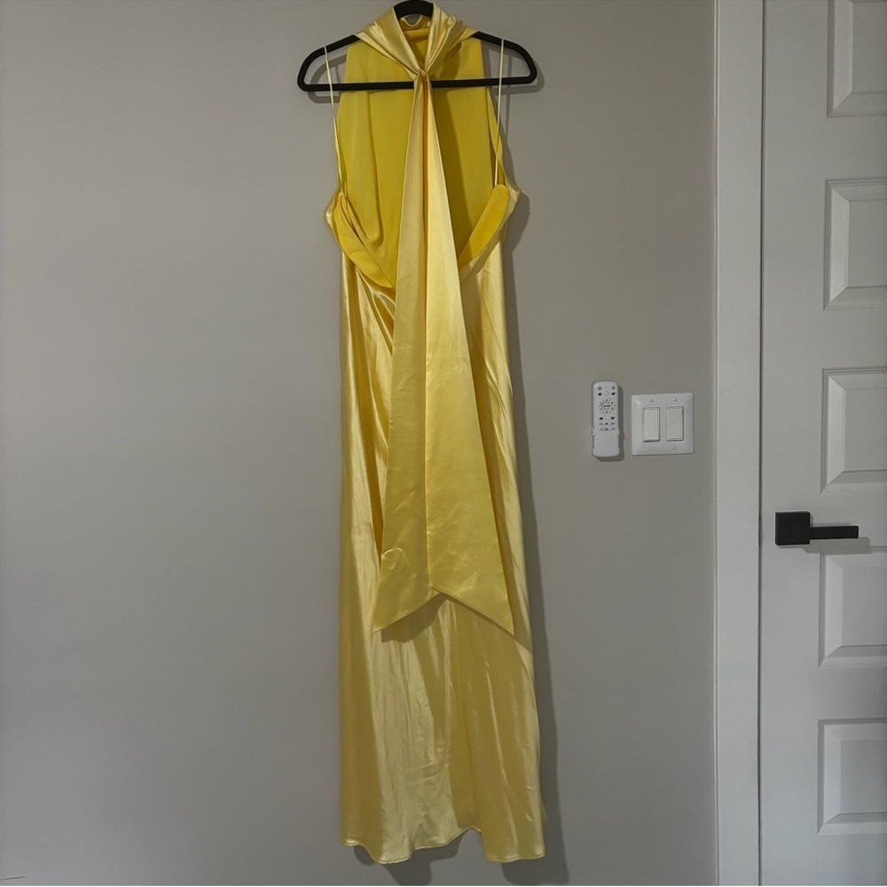 Sau Lee PENELOPE BACKLESS SATIN GOWN Size 14 - Picture 7 of 10